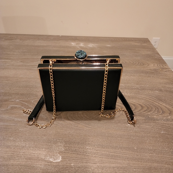 Handbags - Black purse crossbody